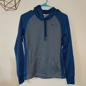 NIKE Therma-fit Hoodie